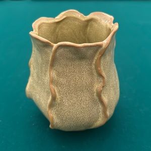 Anthropologie vase green swirl design 4” diameter opening 5 1/2” tall (mlb)